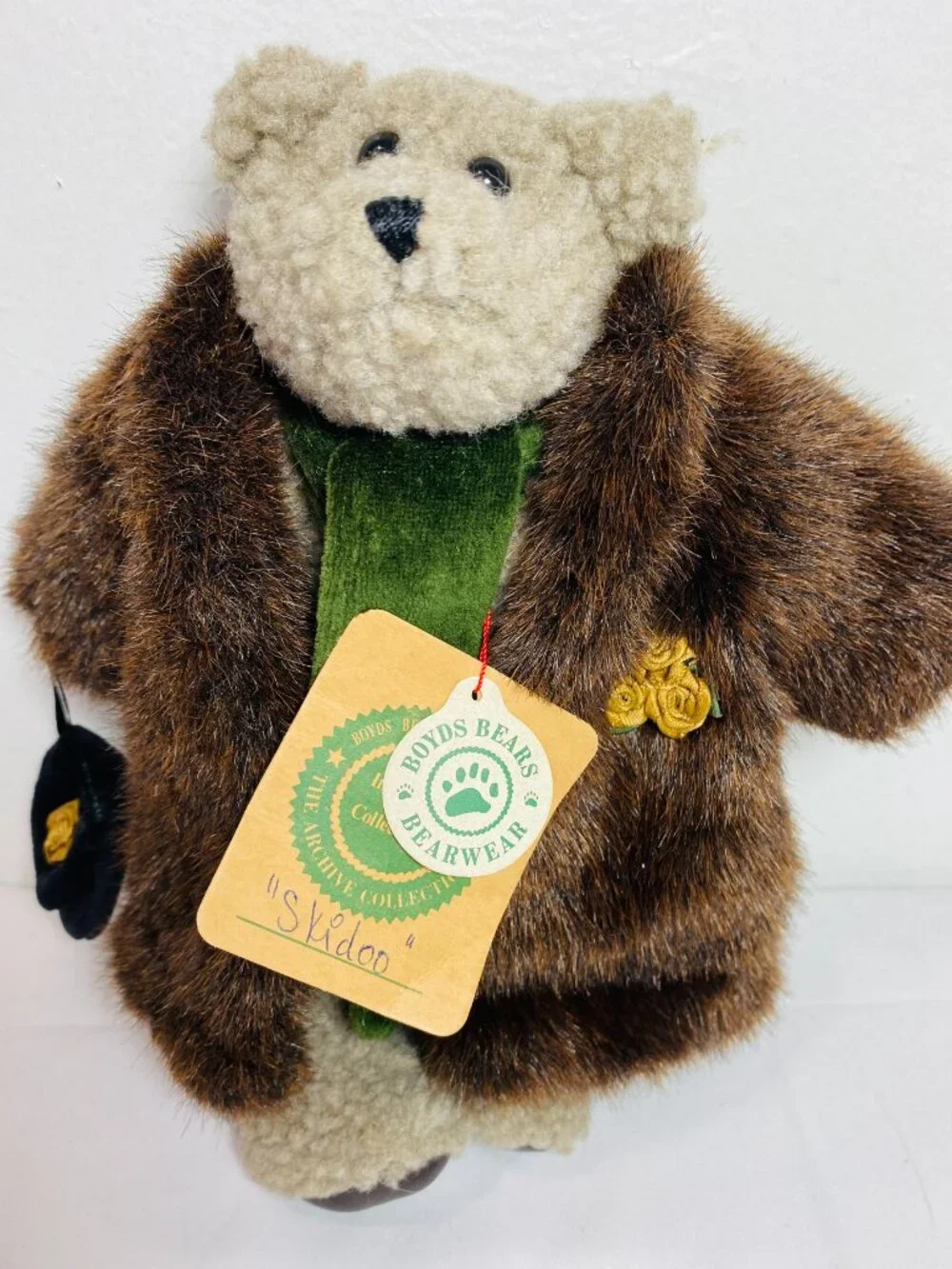 VNTG Boyd's Bear Aunt Bessie Skidoo Curly Fur Faux Fur Coat Velvet Scarf & Purse